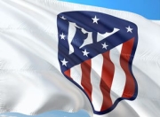 米兰体育官网首页-巴塞罗那挤进欧冠席位，赢得对皇马的关键战役